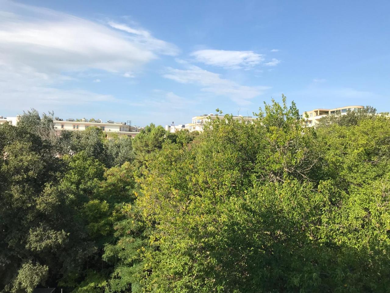 Apartcomplex Splendid Saints Constantine and Helena Exterior foto